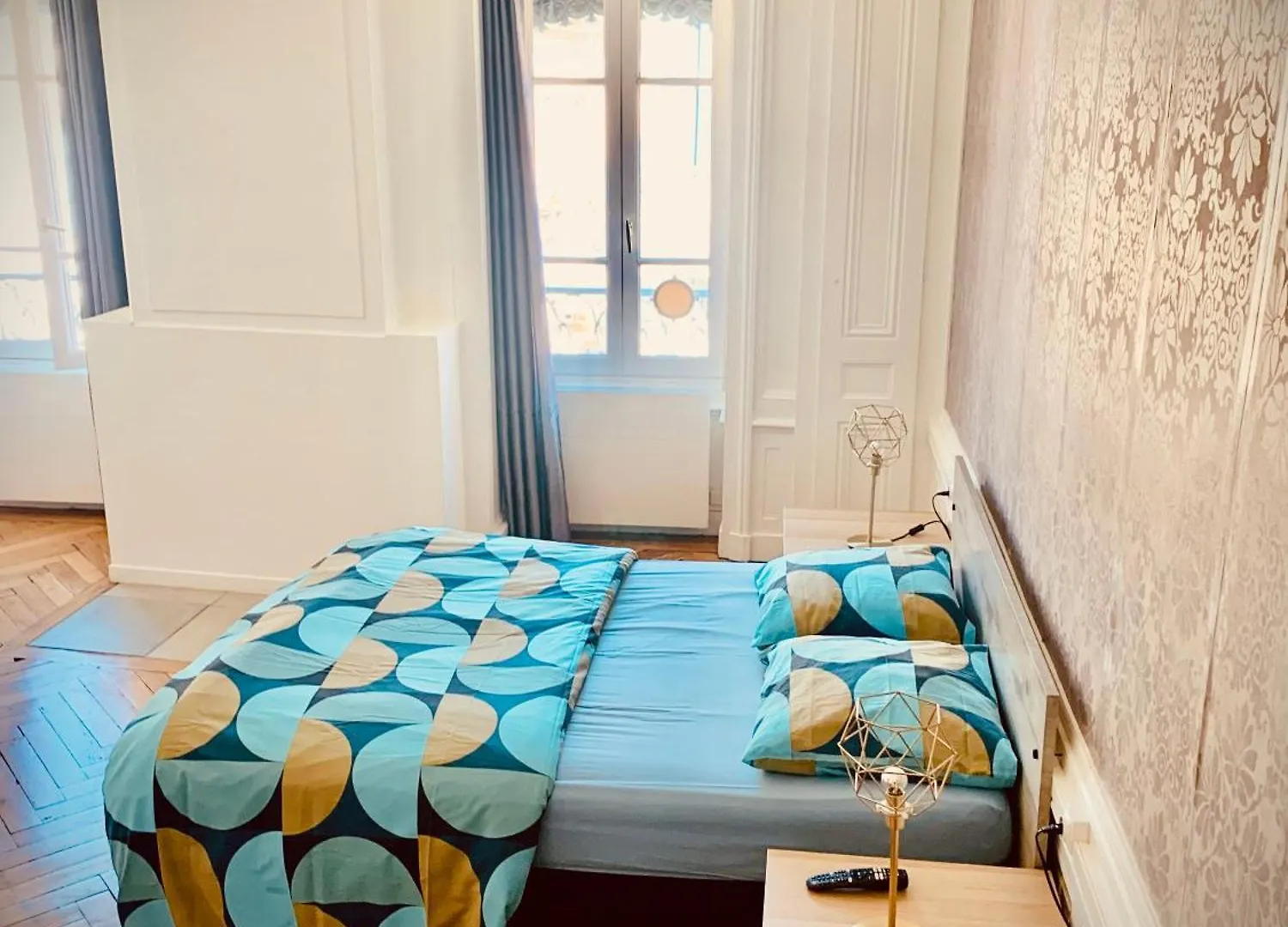 D Centre Ville De Lyon Et Visite A Pied location